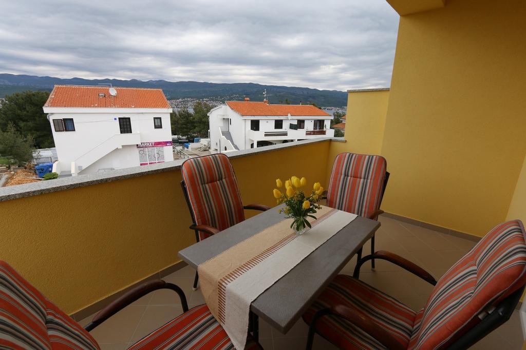 Apartment in Silo/Insel Krk 13439 Exterior foto